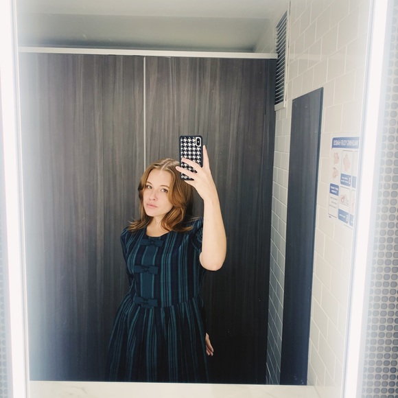 Meet your Posher, Erica - Picture 6 of 8